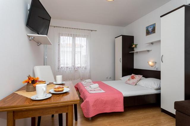 Apartments Marinko Baska  Exterior photo